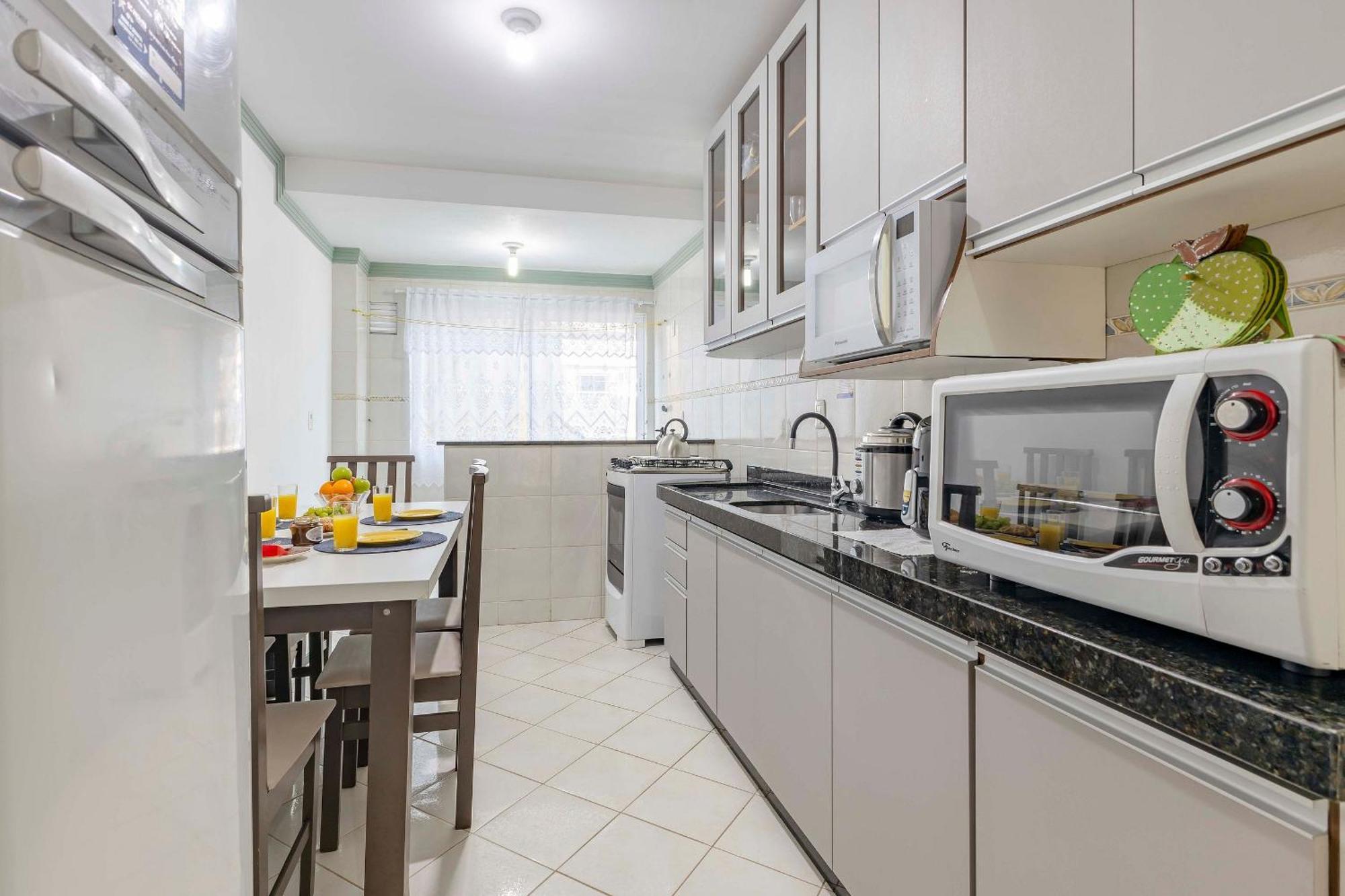 Apartamento A Poucos Passos Da Praia Da Conceicao Bombinhas Dış mekan fotoğraf